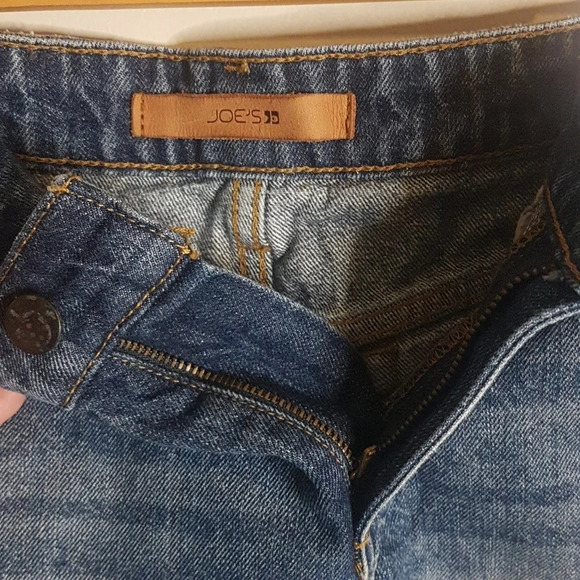 Joe's  Jeans Limited collector edition distressed jean shorts raw hem - Picture 8 of 9